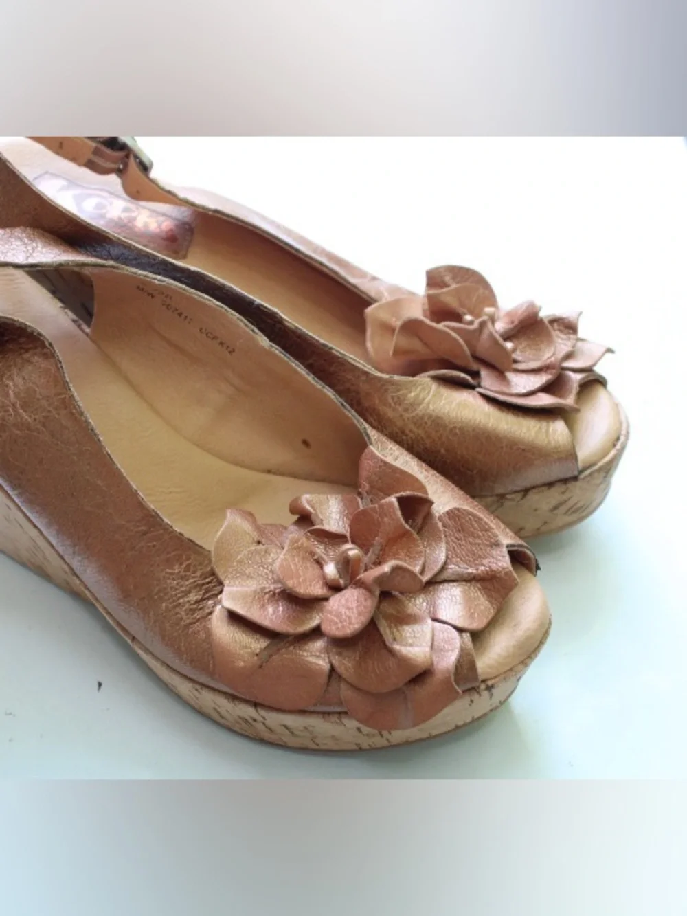 Korks platform wedges